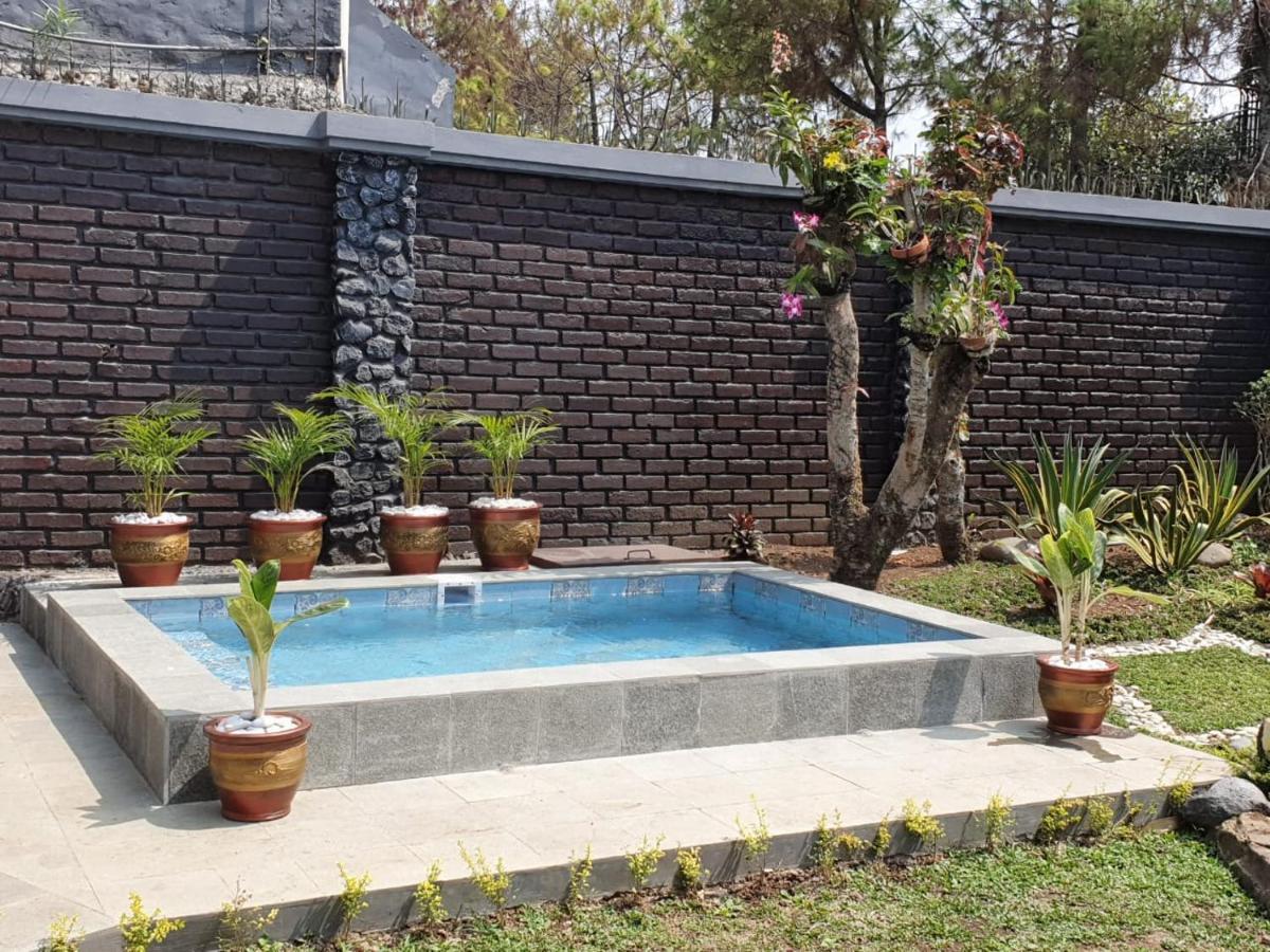 3 Bedroom Villa Astoria Setiabudi Bandung Lembang Kültér fotó